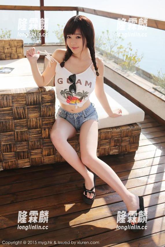 美媛馆-徐小宝Jessie 美媛馆 - 徐小宝Jessie空姐写真,想过几天假了,不过此行依旧是“凡尔赛”。