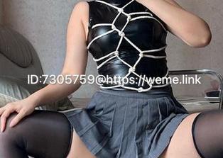 微密圈 – 想不到,浴缸也是美邵女Baby的写真舞台!
