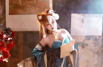 大家快来围观,芋圆侑子的套图竟让希娜小姐都想“打游戏”了!