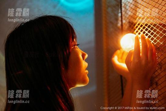 蜜桃社-Suki 蜜桃社 - Suki私房画册:掀起少女附庸风雅的风暴