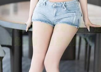 语画界 – 只想说,桃花源里是不是住着一只兔女郎,当然是雅雯!