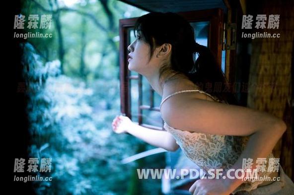 轰趴猫-陈雅漫 轰趴猫 - 陈雅漫的万圣节写真,下载去给你的鬼朋友们过个好节!