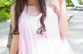 魅妍社 – 一睹丽Yovi私房，那些女孩画像会勾出你的童年回忆吗？